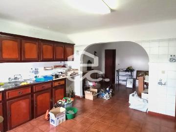 Moradia T3 com 3 pisos em Beja