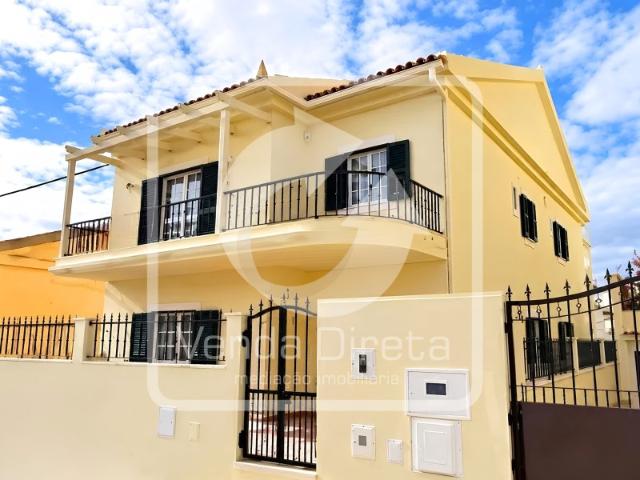 Moradia T3 com 3 pisos, garagem, terraço e vista Rio Tejo | Alverca do Ribatejo. IMÓVEL DA BANCA
