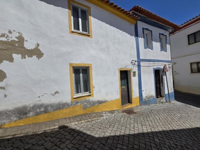 Moradia T3 com Terraço | Para Remodelar | Belver Gavião