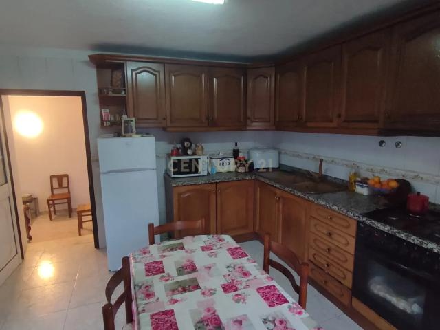 Moradia T3 com terreno em Casal da Serra, Castelo Branco