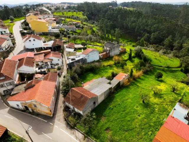 Moradia T3 com Terreno a 8 minutos de Coimbra