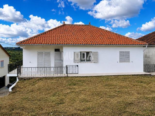 MORADIA T3 COM TERRENO E PALHEIRO | PARADA, SANFINS – CHAVES