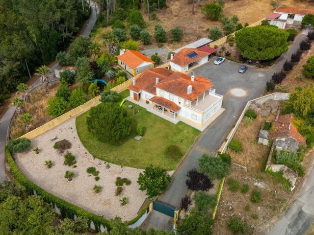 Moradia T3 com Total Privacidade em Pataias – Alcobaça 400m² Pataias