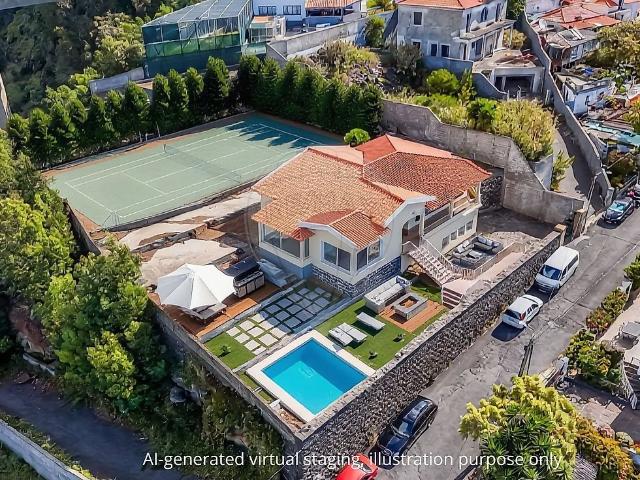 Moradia T3 com vista dominante sobre o Funchal. 243m² Santa Luzia Funchal
