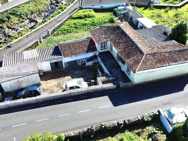 Moradia T3 com vista mar em São Bartolomeu 0m² Angra São Pedro