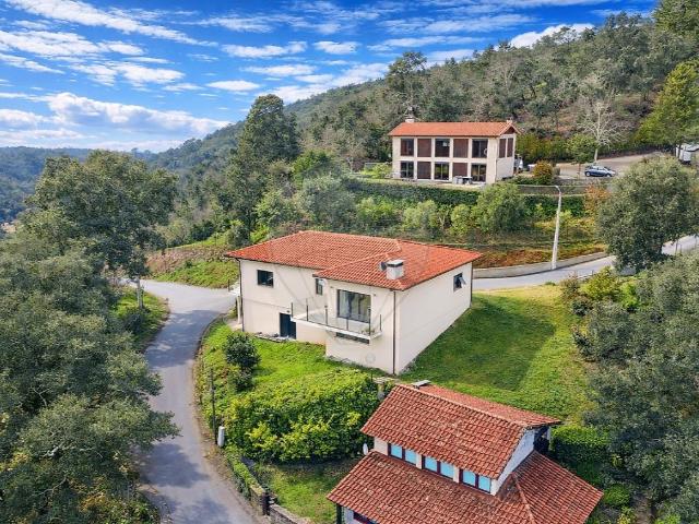 MORADIA T3 COM VISTAS PANORÂMICAS EM BASTO! 0m² Basto