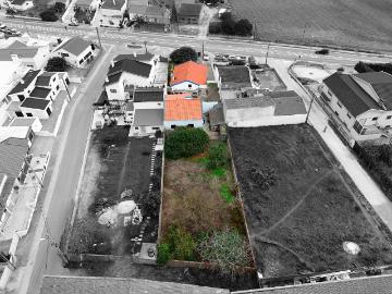Moradia T3 com Anexo e Terreno Peniche 119m² Atouguia Da Baleia