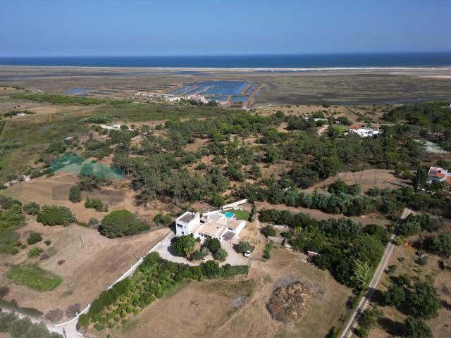 Moradia T3 com dois anexos independentes Luz de Tavira 256m² Luz de Tavira e Santo Estêvão