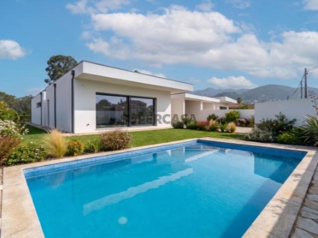Moradia T3 com excelentes vistas