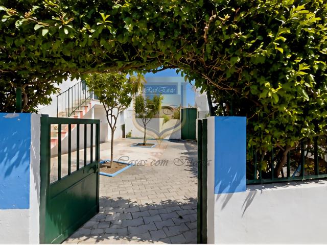 MORADIA T3 COM GARAGEM E JARDIM | INVESTIMENTO | CENTRO DO CADAVAL