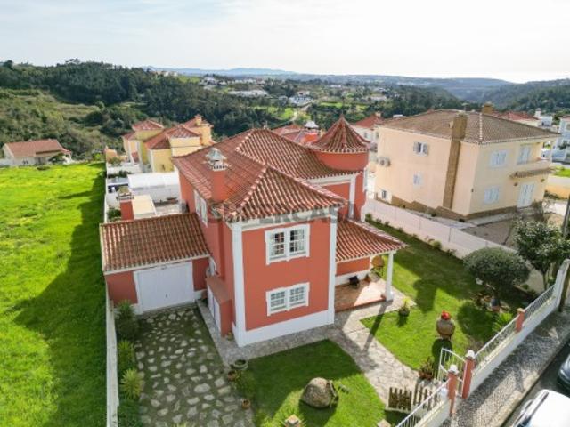 Moradia T3 com Jardim e Piscina entre Mafra e Ericeira