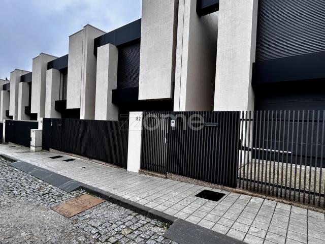 Moradia T3 com jardim em Gondomar