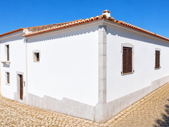 Moradia T3 Com Logradouro Junto Ao Castelo De Alvito Centr. 0m² Alvito