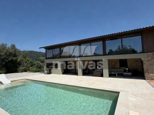 Moradia T3 com Piscina Dossãos, Vila Verde