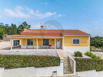 Moradia T3 com Piscina e Terreno em Osseira Carvalhal Benf. 155m² Carvalhal Benfeito