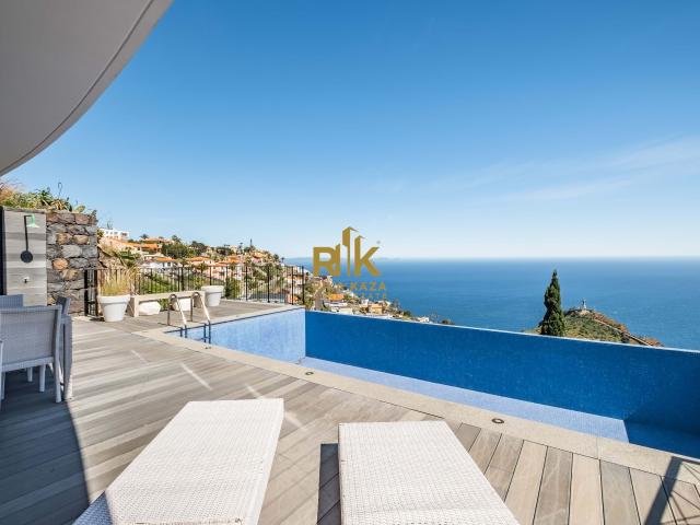 Moradia T3 com piscina e vista mar