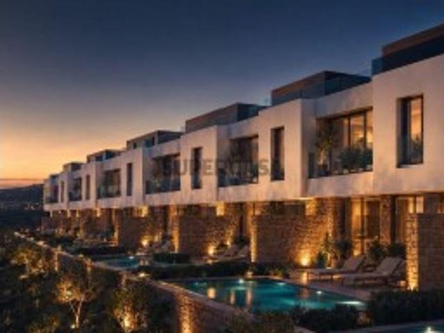 Moradia T3 com Piscina Privada em Albufeira