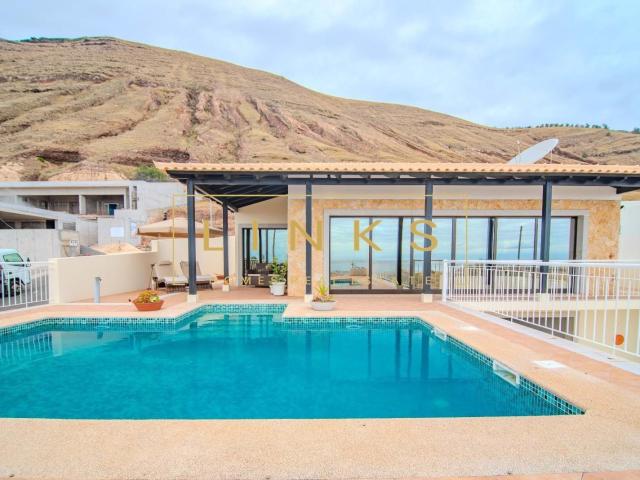 Moradia T3 Com Piscina Vista Mar Porto Santo 253m² Porto santo
