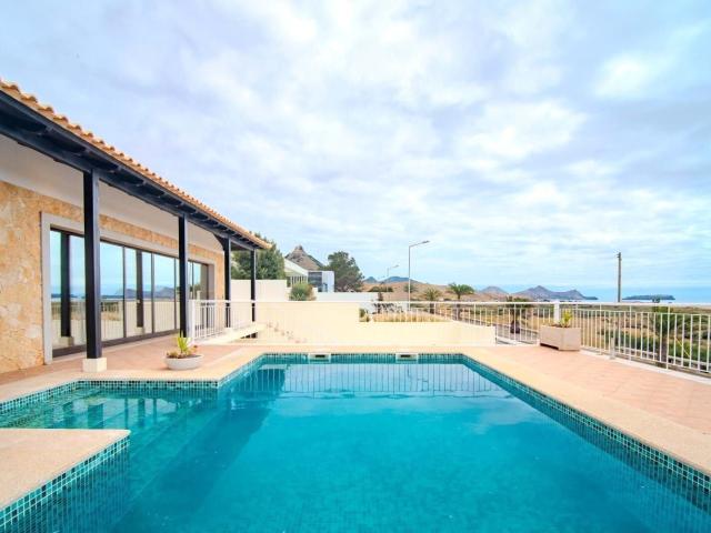 Moradia T3 Com Piscina Vista Mar Porto Santo 253m² Porto Santo