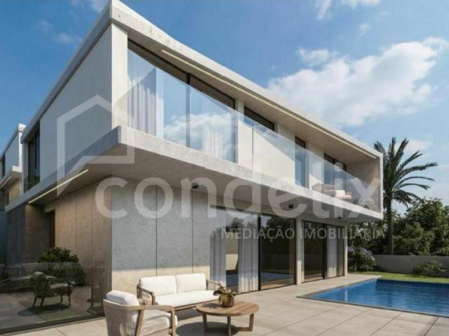 Moradia T3 com Piscina 0m² São Martinho