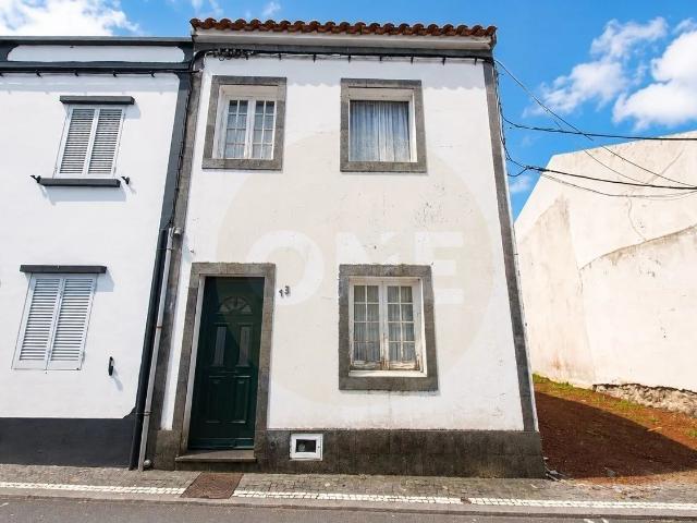 MORADIA T3 com Quintal RIBEIRINHA