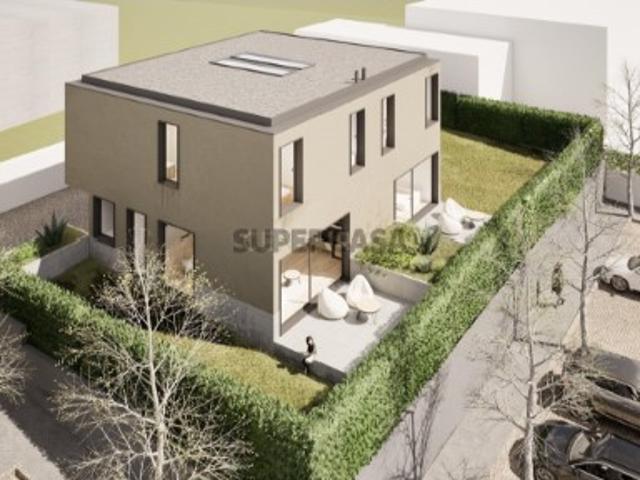 Moradia T3 Contemporânea em Construção Urrô, Penafiel