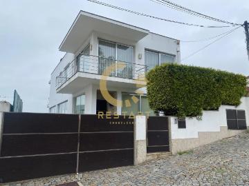 Moradia T3 c/piscina em Vilar do Pinheiro, Vila do Conde