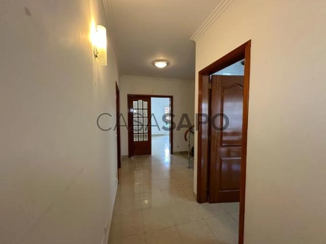 Moradia T3 Duplex para alugar em Mafra