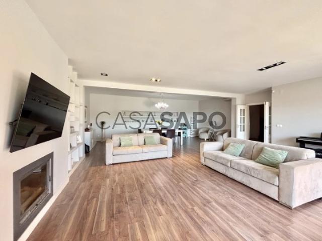 Moradia T3 Duplex para alugar em Mafra