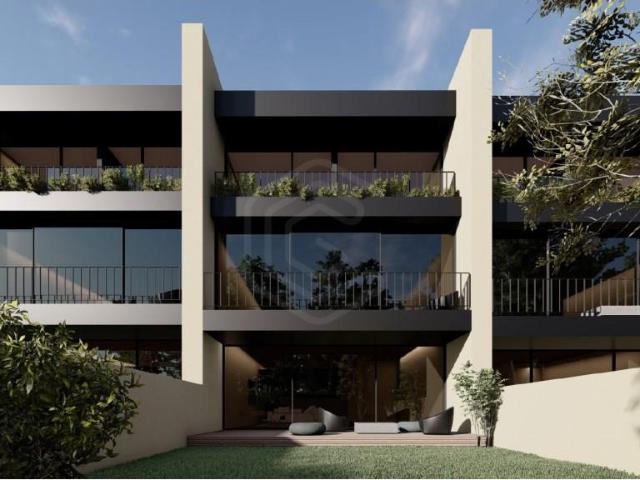 Moradia T3 de Arquitetura Contemporânea em Gondomar 0m² Fânzeres e São Pedro da Cova