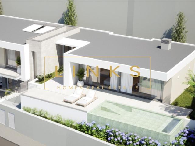 Moradia T3 de Luxo com Vista Mar e Piscina Arco da Calheta