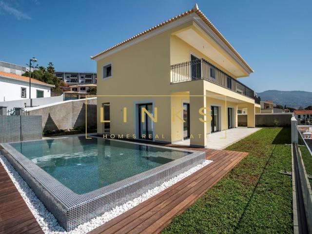 Moradia T3 de Luxo em São Martinho, Funchal 468m² São Martinho