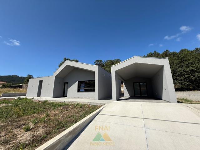 Moradia T3 de Luxo Nova Construção, Chave na Mão!