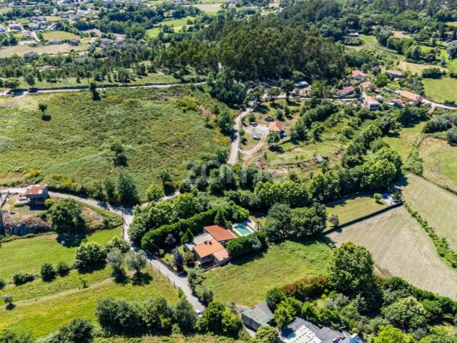 Moradia T3 de Luxo Renovada em São João de Rei, Póvoa de Lanhoso!