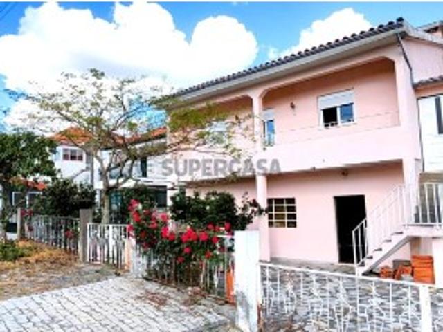 Moradia T3 em Maceira