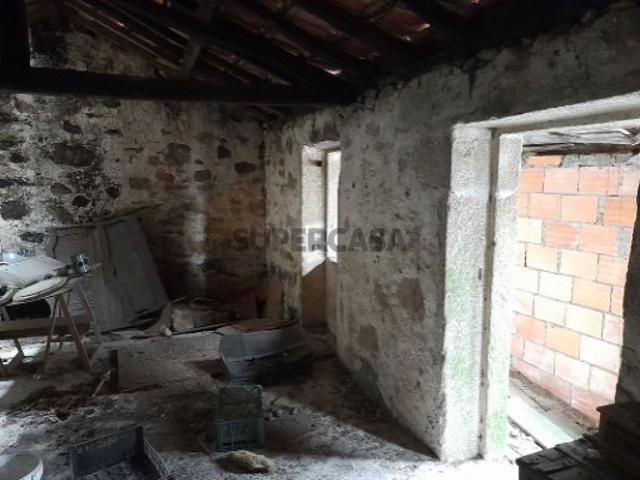 Moradia T3 em Macieira de Cambra