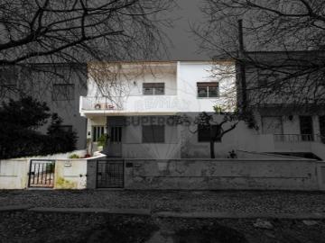 Moradia T3 em Malagueira e Horta das Figueiras