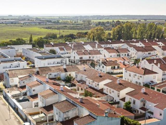 Moradia T3 em Malagueira e Horta das Figueiras