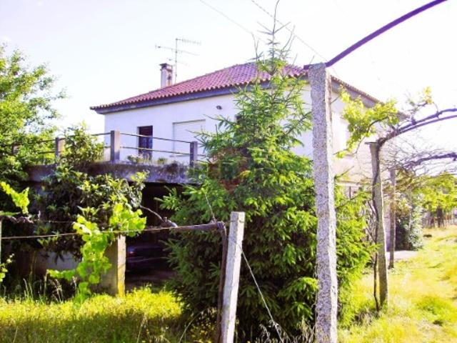 Moradia T3 em Mazedo e Cortes
