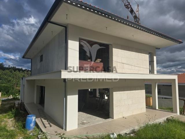 Moradia T3 em Vinhós