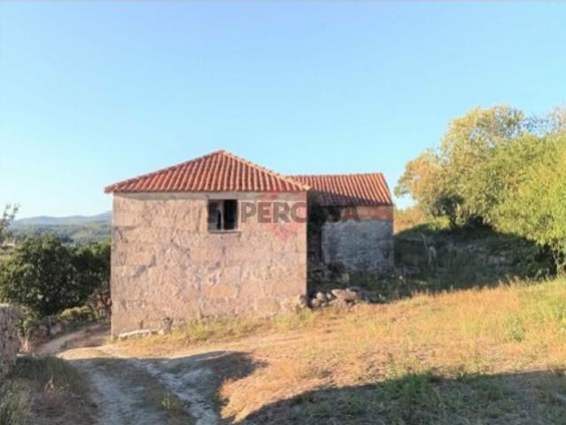 Moradia T3 em Messegães, Valadares e Sá