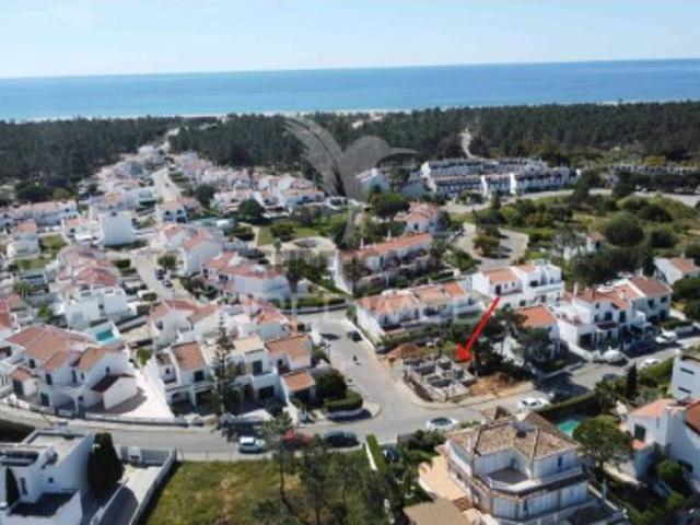 Moradia T3 em Monte Gordo