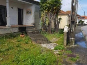 Moradia T3 em Monte Real e Carvide