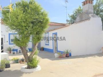 Moradia T3 em Montoito