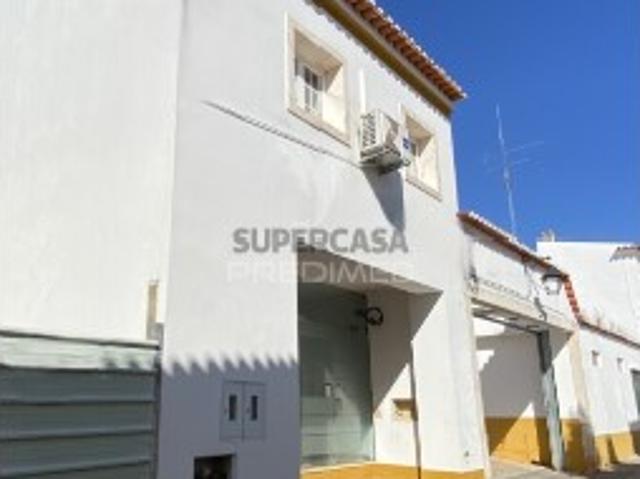 Apartamento T3 em Nossa Senhora da Conceição e São Bartolomeu