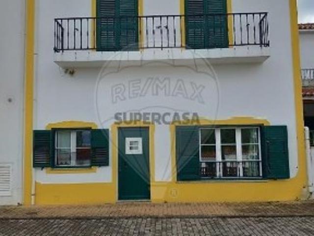 Moradia T3 em Nossa Senhora das Neves