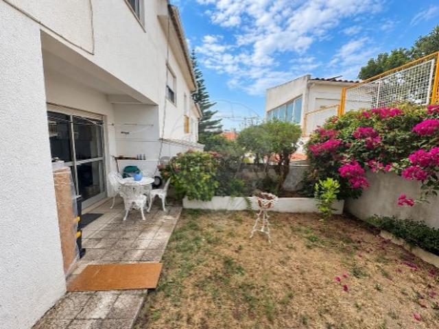 Moradia T3 em Oeiras e São Julião da Barra, Paço de Arcos e Caxias
