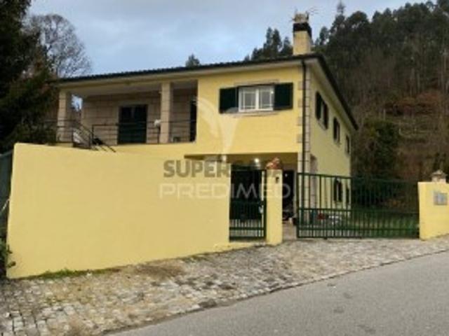 Moradia T3 em Aboadela, Sanche e Várzea