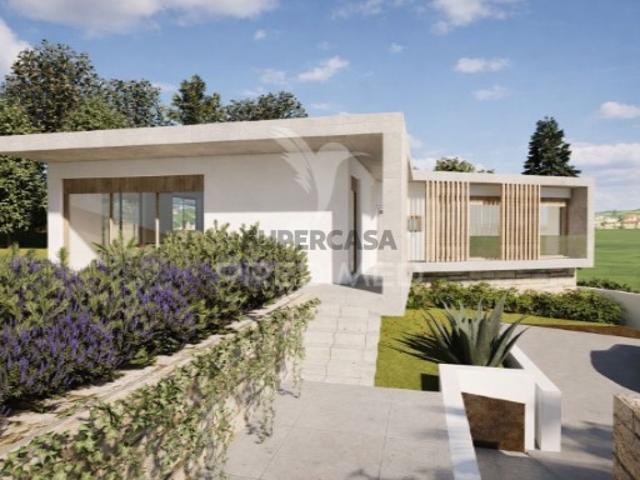 Moradia T3 em Achete, Azoia de Baixo e Póvoa de Santarém