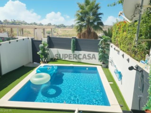 Moradia T3 em Albufeira e Olhos de Água